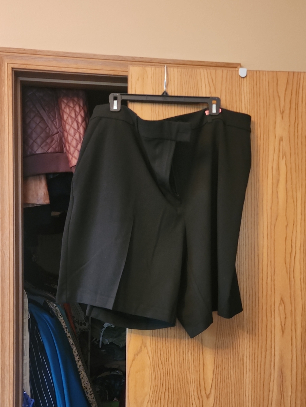 Old Navy Black Tailored Bermuda Shorts